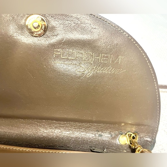 Florsheim Signature Snakeskin Brown Clutch - Picture 10 of 15